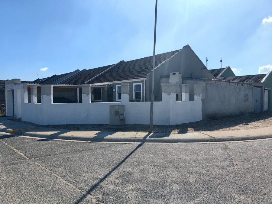 3 Bedroom Property for Sale in Strandfontein Western Cape